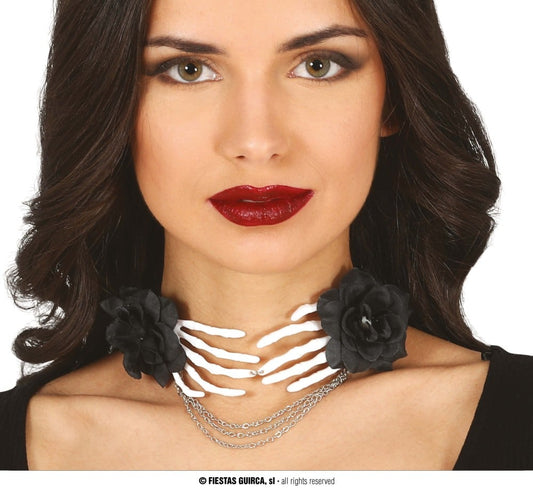 SKELETON HANDS CHOKER