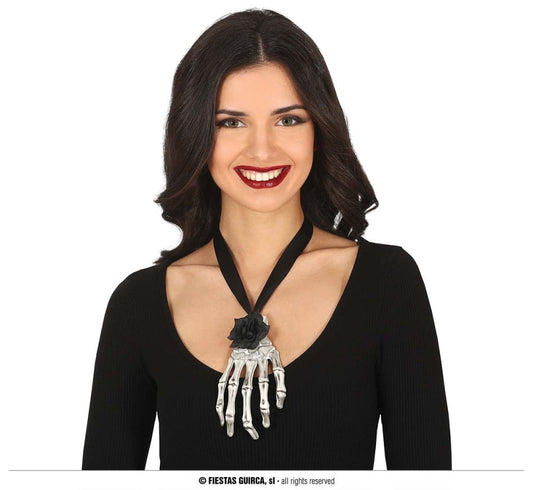 SKELETON HAND NECKLACE