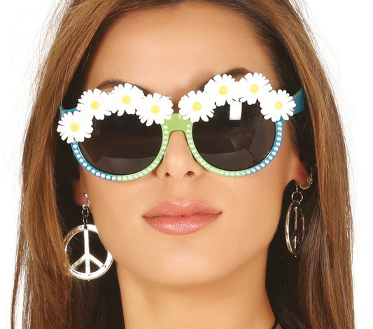 GREEN GLASSES WITH DAISIES