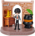 Wizarding World - Magical Minis - Potions Classroom With Exclusive Harry Potter Figure And Accessories